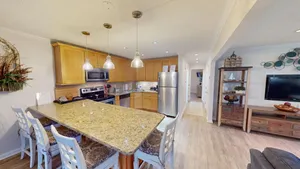 Image of Lakefront Woodson Bend 97-1