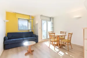 Image of Les Tamaris - Studio with Sea View - Trouville-Sur-Mer