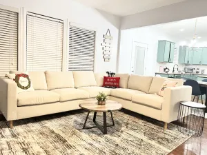 Image of 🌈🌈🌈Sweet Cozy & Spacious 5BR\/2.5 Bath Home⭐️⭐️⭐️⭐️⭐️