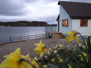 Image of Stunning Island Location\nAR00899F License