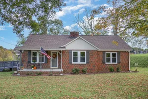 Image of Updated Modern Farmhouse Near Downtown Dickson!