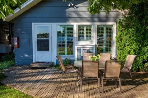 Image of Snug Harbor Inn - Luxury Cottage 1