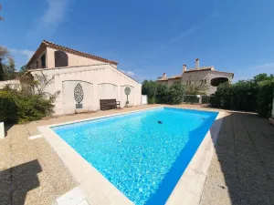 Image of VILLA JULIE, 5 minutes from the beach, swimming pool, air conditioning, internet, 3 bedrooms