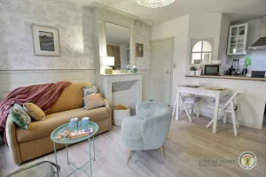 Image of La terrasse du champ clos