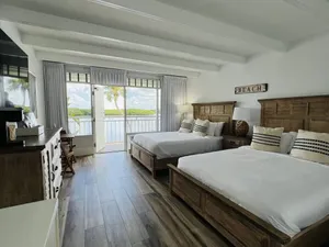 Image of U215- 1 min walk to beach, restaurants, pools, gym, SLEEPS 4! Little Harbor Beach Resort!