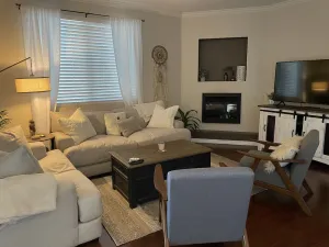 Image of Townhome away from home! Near downtown Chandler\/Gilbert. Heated pool and jacuzzi