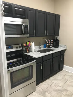 Image of Completely Remodeled 1 Bd \/ 1 bath
