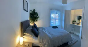 Image of Salisbury Solace