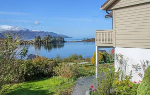Image of 1 Bedroom Lovely Apartment In Svortevik