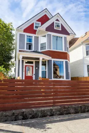 Image of Lovely converted Victorian home unit 1