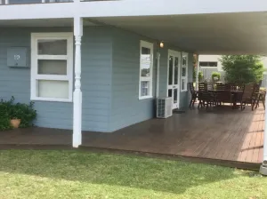 Image of Ellis Street Studio - you can see right out over the river to the ocean - Ellis Street Studio - views over the river