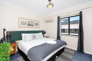 Image of 46 Hay St Hideaway Central 2brparking