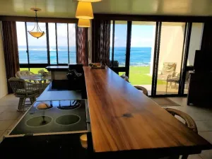 Image of Oceanfront Condo with A\/C, 10 Steps to the Ocean, Ground Floor, Kuhio Shores 112