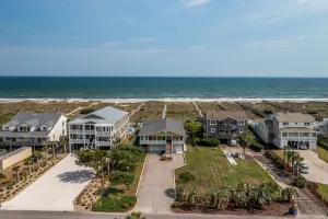 Image of \"A Captains Cottage\" oceanfront 4 bedroom, 3 bathroom