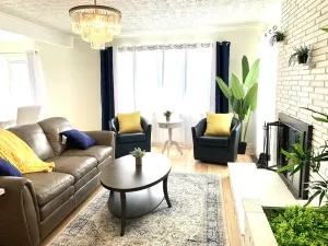 Image of Entire, elegant, home in walkable upscale Bexley neighborhood