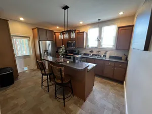 Image of “New” Elizabethtown Poplar Place!