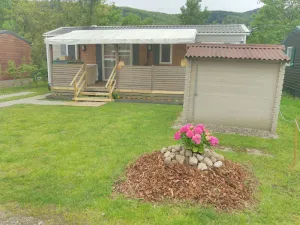 Image of Grand Mobil Home 6 personnes climatisé avec 3 chambres et 2 salles de bains à Munster en Alsace