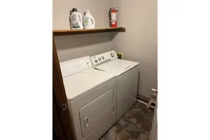Image of Cheerful 2-bedroom 2-bath townhome