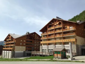Image of Terrasses de Labrau - piscine