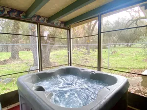 Image of HOT TUB Plum Tree Cottage