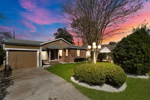 Image of Spacious Home w\/ King Bed - mid of Kemah and Galveston