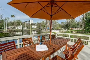 Image of Waterfront Crystal River with Private Dock and kayaks-Primo despite Hurricanes!