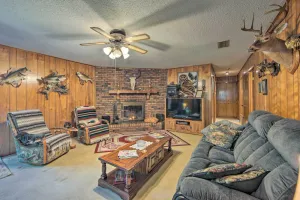Image of Lake O Pines, Jefferson, TX - Angler's Cabin!