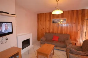Image of 1st floor, terrace, fireplace or stove, tv, ski locker, 85m², Saint Martin de Belleville