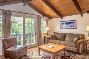 Image of Abbott Brook Chalet A - Private Setting - 5 Mi  From Storyland