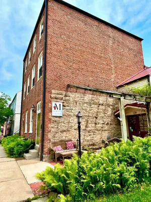 Image of Unique suite in original wine cellar in the heart of Downtown Hermann!