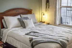 Image of Cute Poolside Branson Condo! Minutes to Silver Dollar City - Golf Course Views