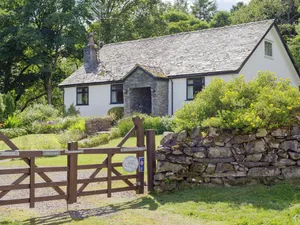 Image of A superior detached spacious cottage in an idyllic, truly rural location.