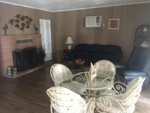 Image of Lakefront Cozy Cottage