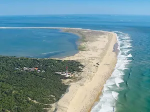 Image of 4 KILOMETERS FROM THE FIRST BEACHES