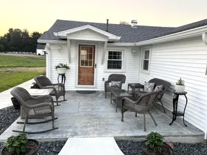 Image of Modern farmhouse in Princeton, KY