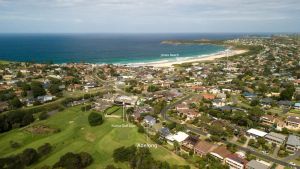 Image of Adelong – golf and beach lover’s dream