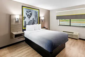 Image of Super 8 by Wyndham Marston