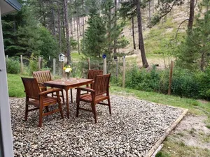 Image of Lone Wolf Lodge in Wallowa-Whitman National Forest