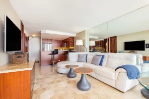 Image of Ocean-Marina Front Couples Bliss at Ilikai Marina Short Walk to the Beach