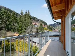 Image of Very spacious apartment in ski and hike region