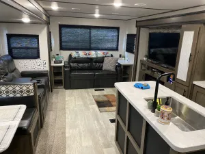 Image of Delightful 1 Bedroom RV on Spider Mountain