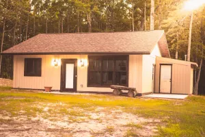 Image of Pet Friendly-Secluded-Fire Pit-300mbps internet