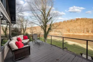 Image of The Eagles’ View Riverstone Retreat