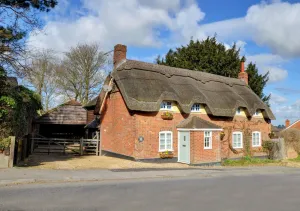Image of Dulcima Cottage - Four Bedroom House, Sleeps 8