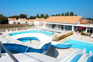 Image of Maison cosy, piscine sur place !