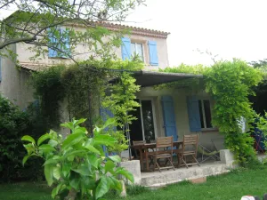 Image of Beautiful spacious and quiet house in the heart of green Provence, open view