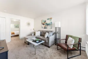 Image of Two bedroom apartment - 30 minutes from Detroit!