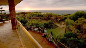 Image of Oceana Sunset - Beachfront family friendly holiday home with amazing ocean views