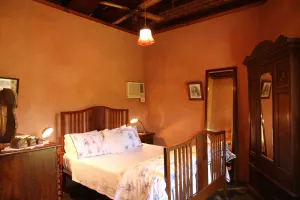 Image of Paprika Cottage - Buxton Manor