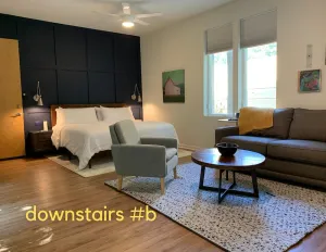 Image of Walking Distance to Restaurants - Bars - Hospital!